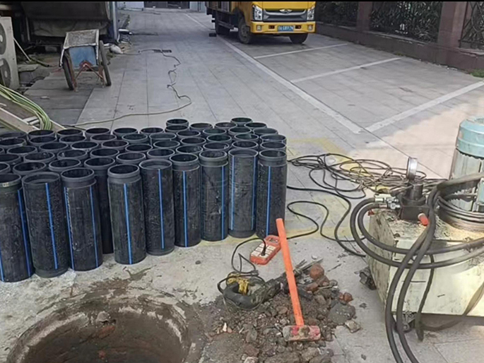 泰丰办事处PE置换管厂家 DN315置换管 非开挖管短管置换